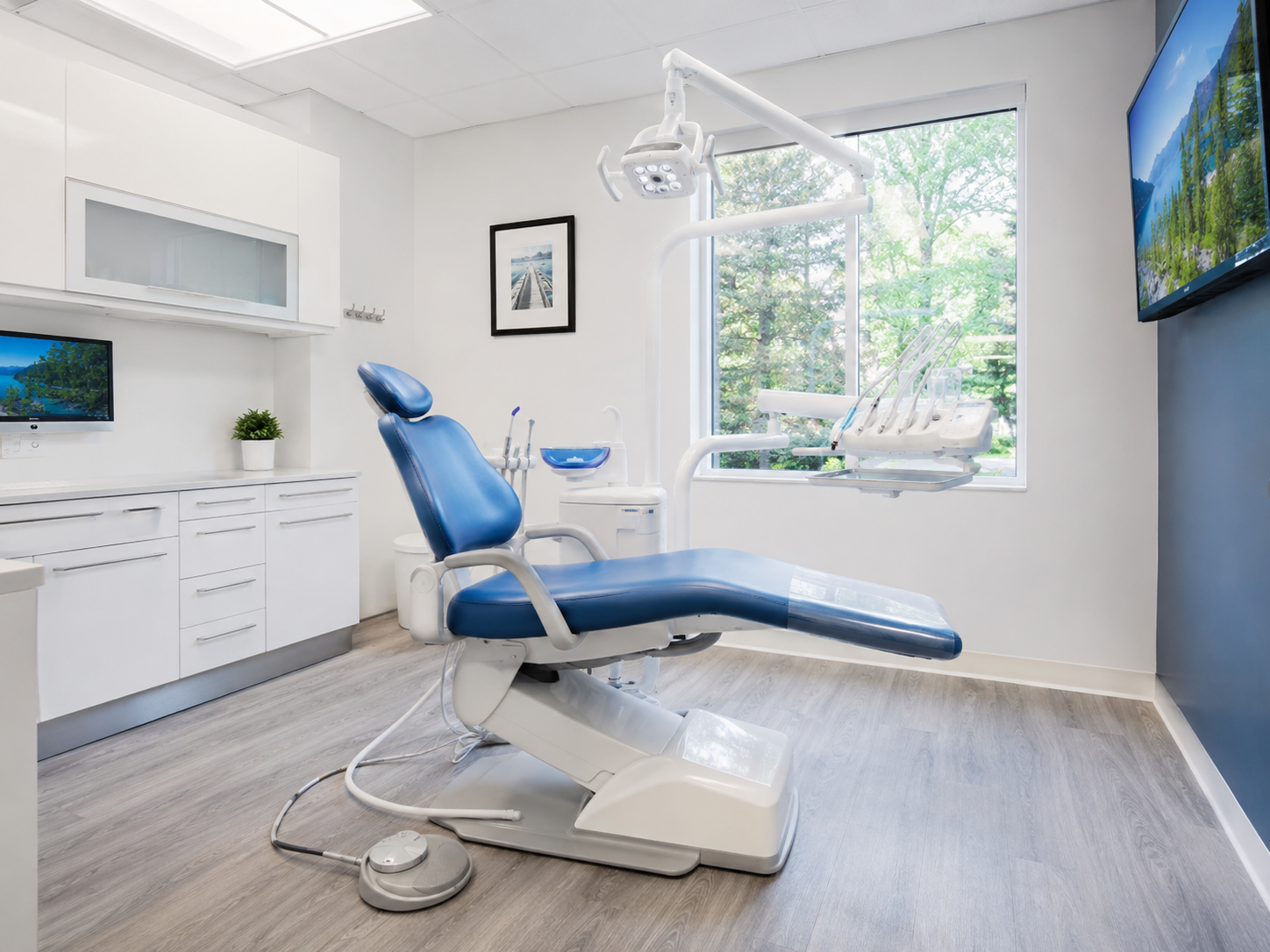 Modern dental clinic chair in a bright, clean Mumbai dental practice